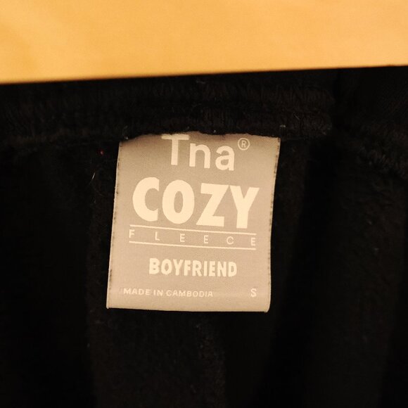 *LAST CHANCE* Aritzia Fleece Boyfriend Sweatpants - Picture 3 of 3